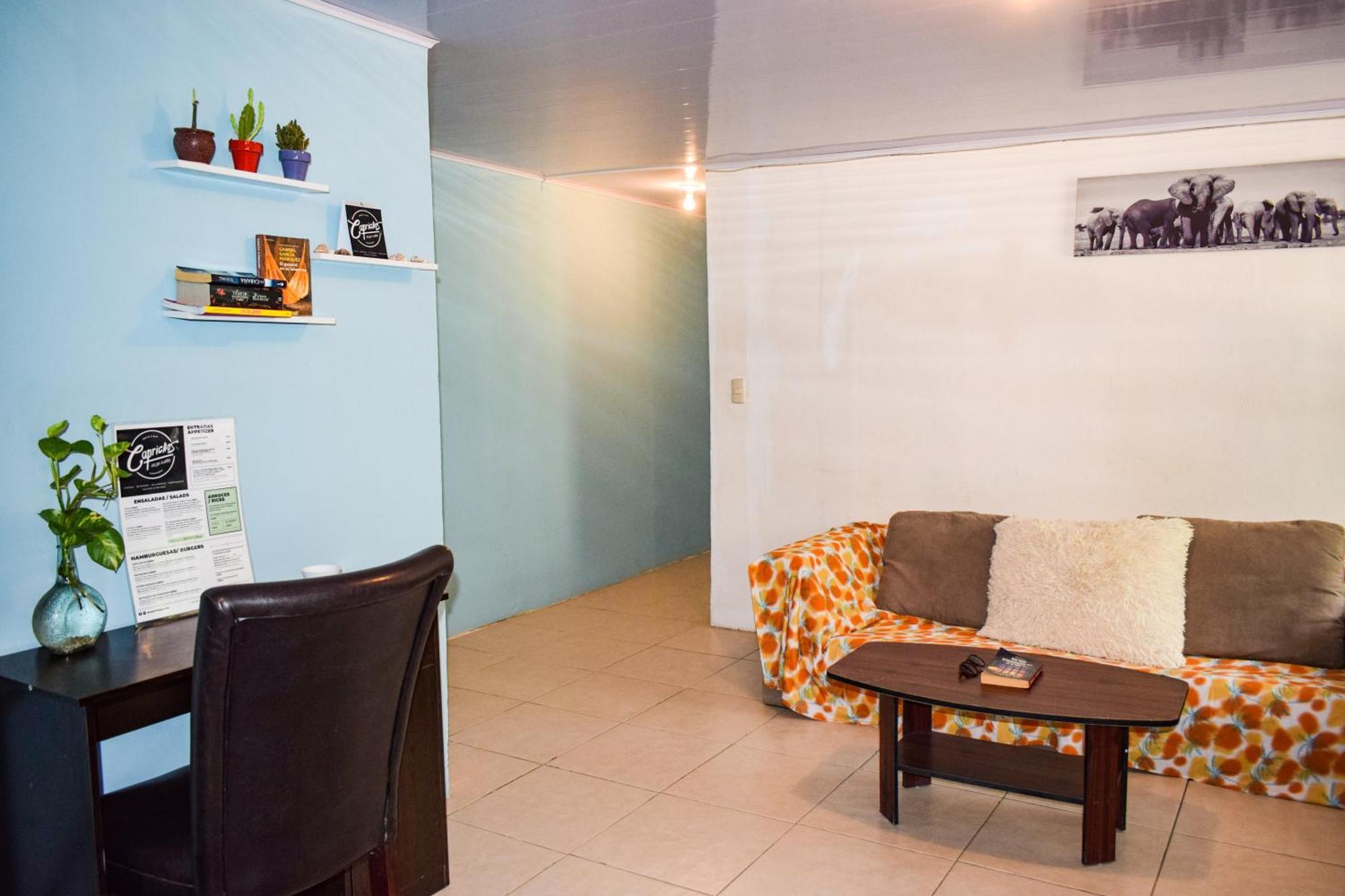 Caprichos Rooms Тамариндо Екстериор снимка
