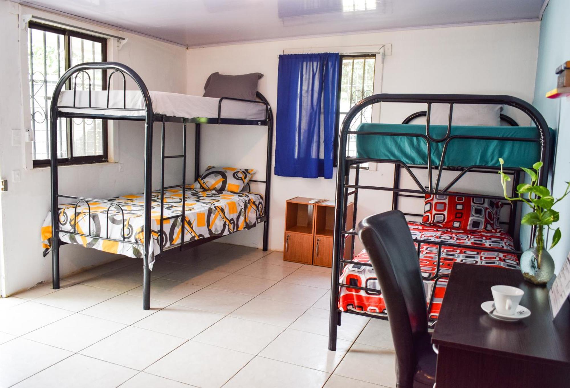 Caprichos Rooms Тамариндо Екстериор снимка