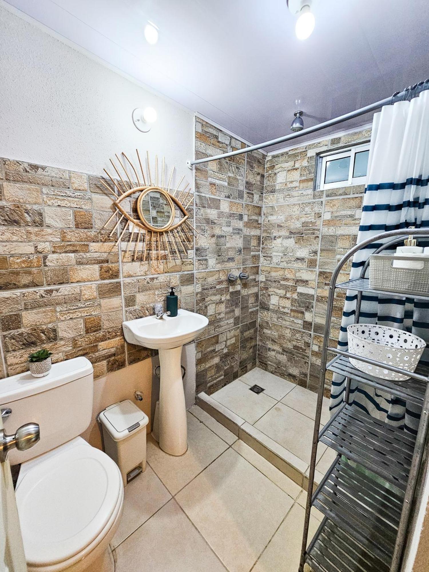 Caprichos Rooms Тамариндо Екстериор снимка